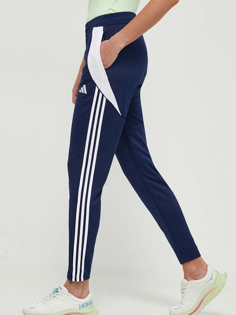 adidas Performance spodnie treningowe Tiro 24 kolor granatowy z aplikacją IS1006 - zdjęcie produktu nr 1