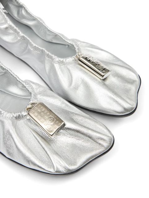MM6 Maison Margiela charm-detail ballerinas - Silver