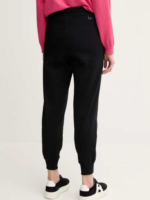 United Colors of Benetton spodnie dresowe bawełniane damskie kolor czarny gładkie 3UNIDF01A