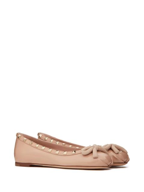 Valentino Garavani Rockstud patent-leather ballerina shoes - Pink