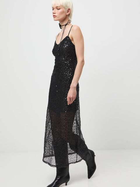 Medicine sukienka kolor czarny maxi dopasowana