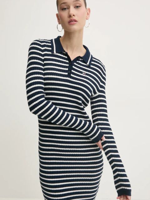 Tommy Jeans sukienka z domieszką wełny kolor granatowy maxi dopasowana DW0DW19476