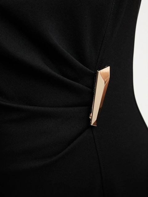 Answear.LAB sukienka kolor czarny midi dopasowana