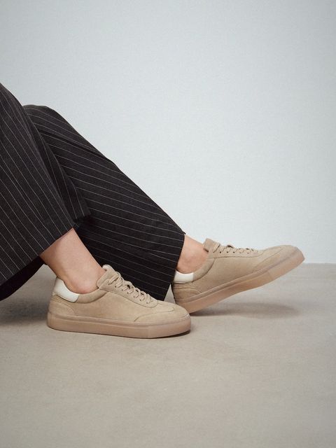 Medicine sneakersy zamszowe damskie kolor beżowy