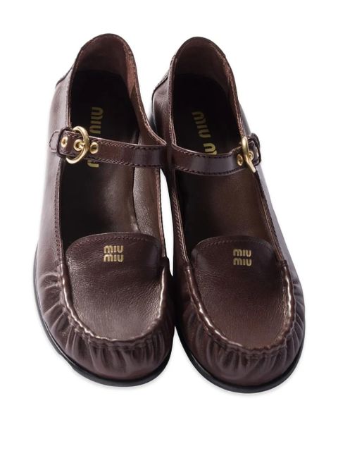 Miu Miu strap-detail leather loafers - Brown
