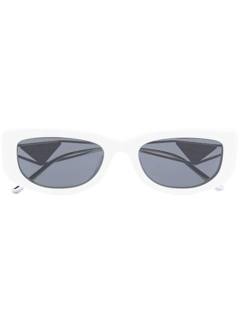 Prada Eyewear OPR14YS triangle-logo sunglasses - White - zdjęcie produktu nr 1