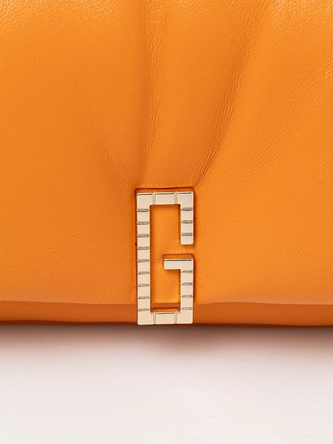 Guess torebka skórzana ALIZEE