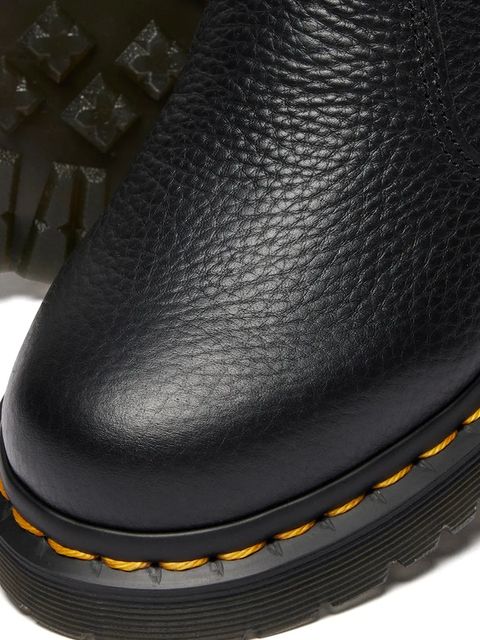 Dr. Martens sztyblety skórzane 2976 Leonore II damskie kolor czarny na platformie lekko ocieplone DM41416001
