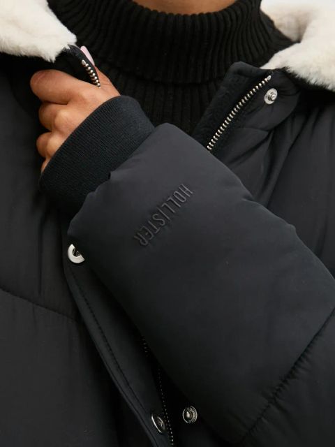 Hollister Co. kurtka damska kolor czarny zimowa KI344-4601