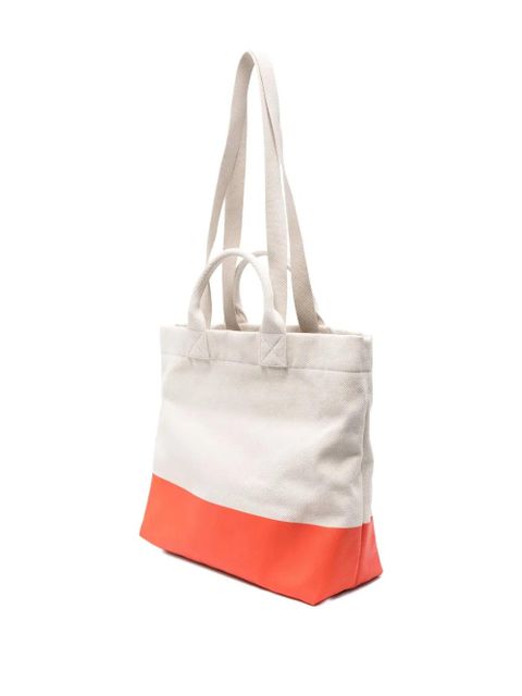 Gucci logo-embossed tote bag - Neutrals