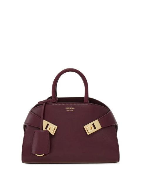 Ferragamo buckle charm hug tote bag - Red - zdjęcie produktu nr 1