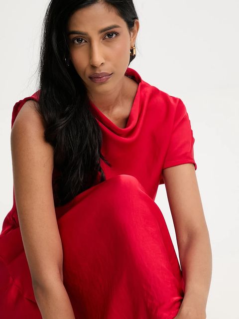 Answear.LAB sukienka kolor czerwony maxi rozkloszowana