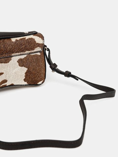 Pedro del Hierro torebka skórzana kolor brązowy 1112605