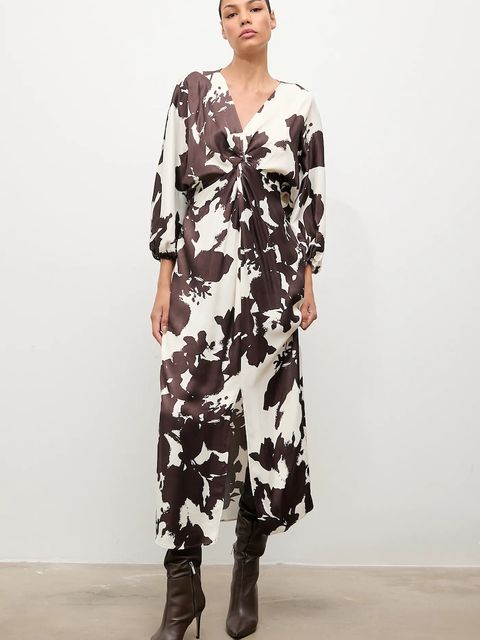 Answear.LAB sukienka kolor beżowy maxi rozkloszowana