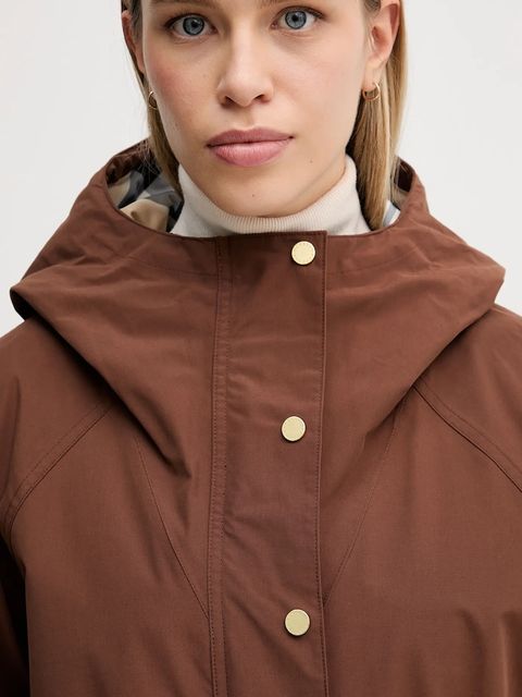 Barbour kurtka przeciwdeszczowa kolor brązowy przejściowa LWB0912