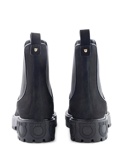 Ferragamo elastic-side Chelsea boots - Black