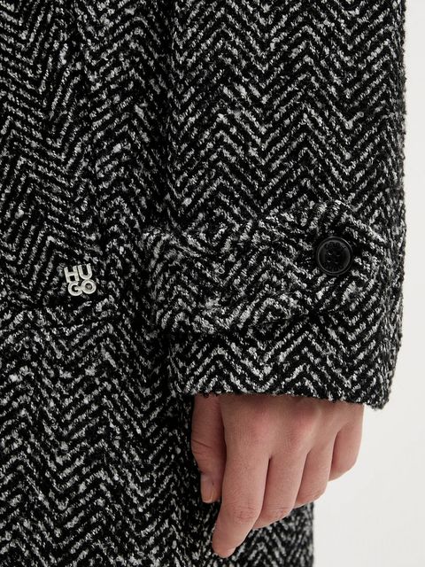 HUGO płaszcz z domieszką wełny kolor czarny 50547835