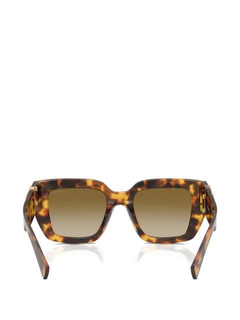 Miu Miu Eyewear logo-detail sunglasses - Brown