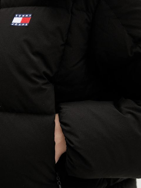 Tommy Jeans kurtka puchowa kolor czarny zimowa oversize DW0DW21624