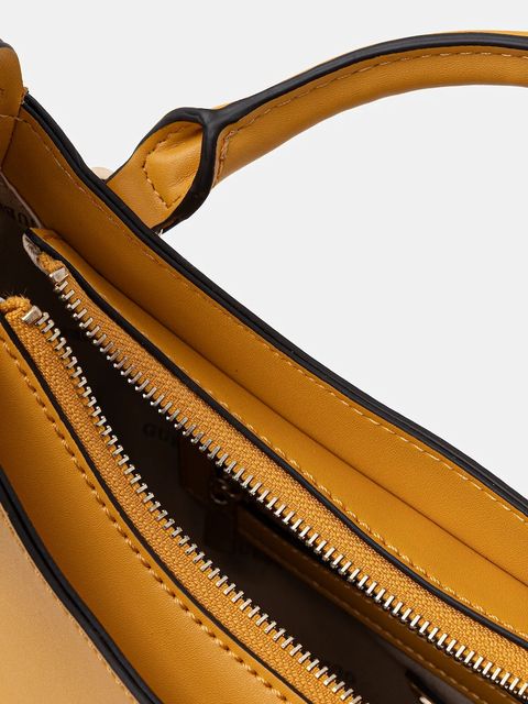 Guess torebka TATUM kolor żółty HWNG96 67060