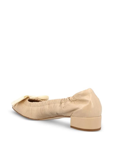 Prada ruched bow-embellishment pumps - Neutrals