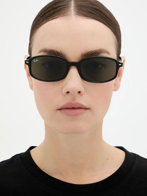 Ray-Ban okulary przeciwsłoneczne kolor czarny 0RB2232