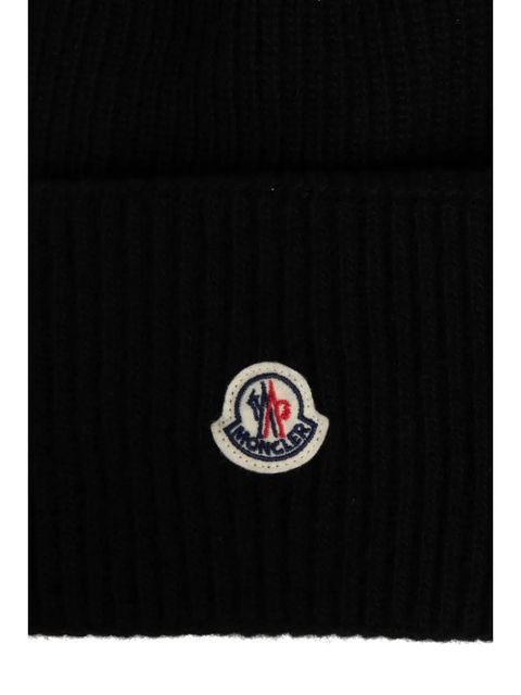 Moncler logo patch beanie - Black