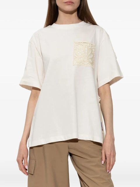 Moncler lace-patch T-shirt - Neutrals - zdjęcie produktu nr 2