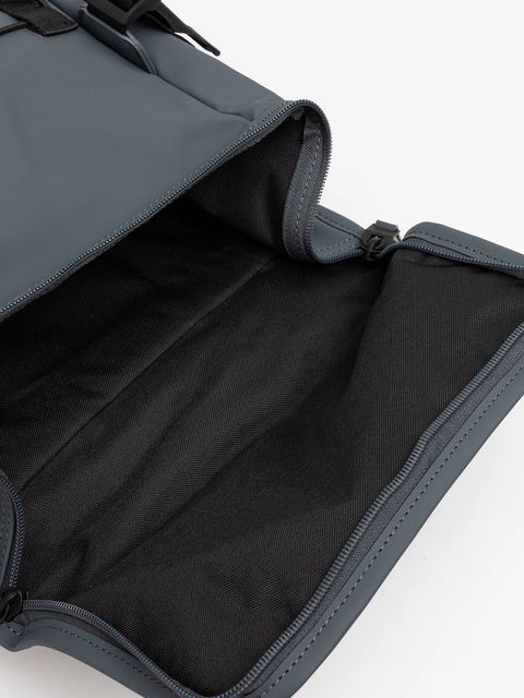 Rains plecak 14340 Trail Mountaineer Bag kolor niebieski duży gładki 14340