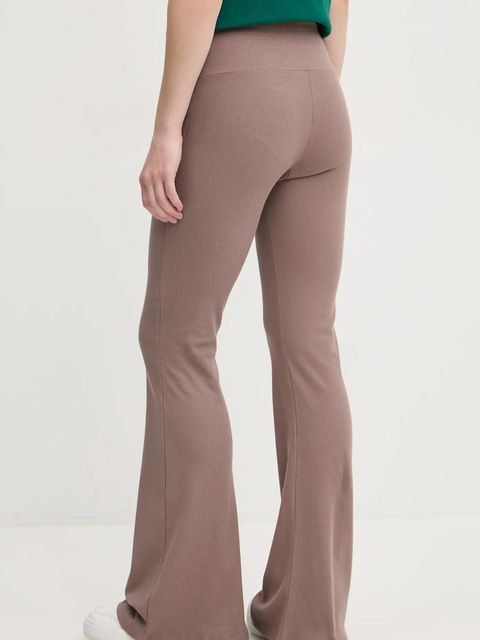 adidas Originals spodnie dresowe Essential