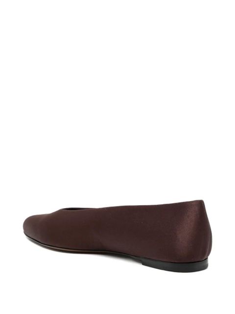 NEOUS 5mm Beid flat pumps - Brown