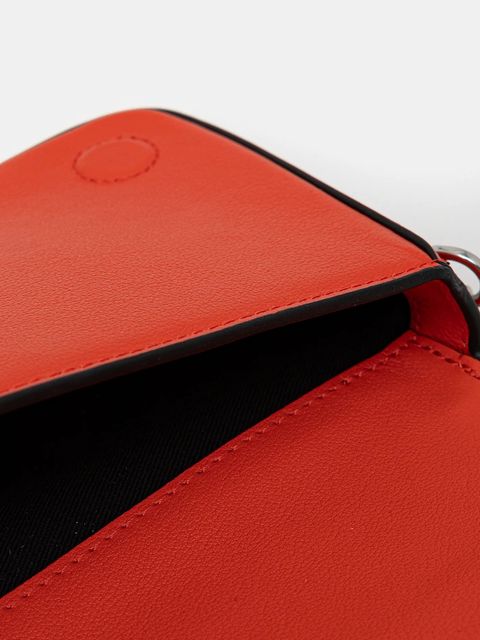 Karl Lagerfeld torebka skórzana K/SIGNATURE kolor pomarańczowy B1W32037