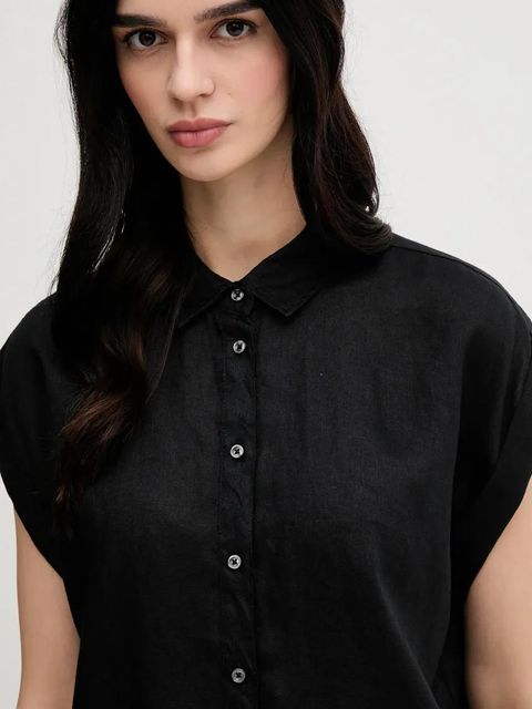 United Colors of Benetton koszula lniana kolor czarny regular z kołnierzykiem klasycznym