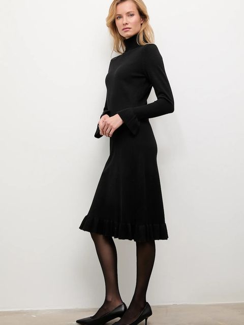 Answear.LAB sukienka z kaszmirem kolor czarny midi prosta - zdjęcie produktu nr 1