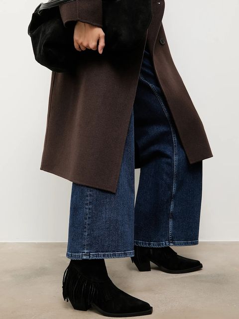 Answear.LAB kowbojki zamszowe kolor czarny na słupku - zdjęcie produktu nr 1