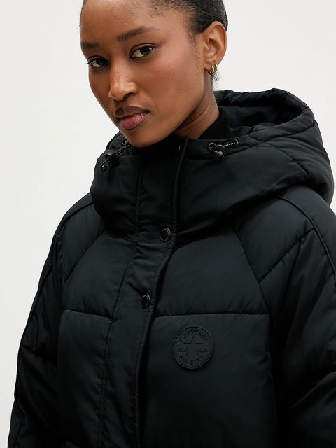 Converse kurtka kolor czarny zimowa CVW5J004