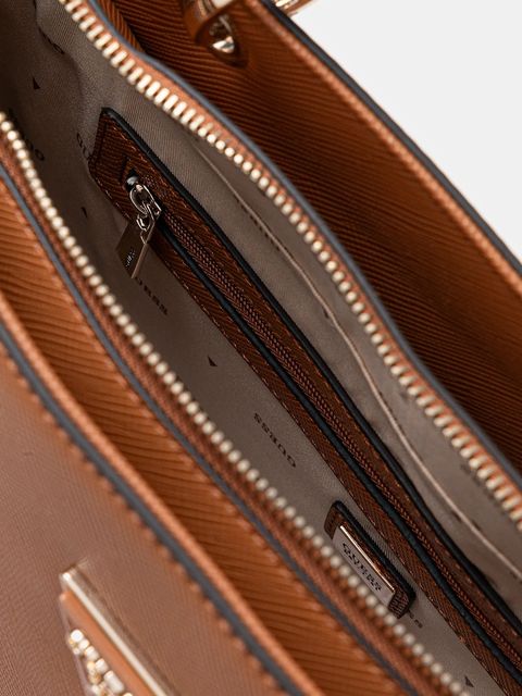 Guess torebka NOELLE kolor brązowy HWZG96 72250