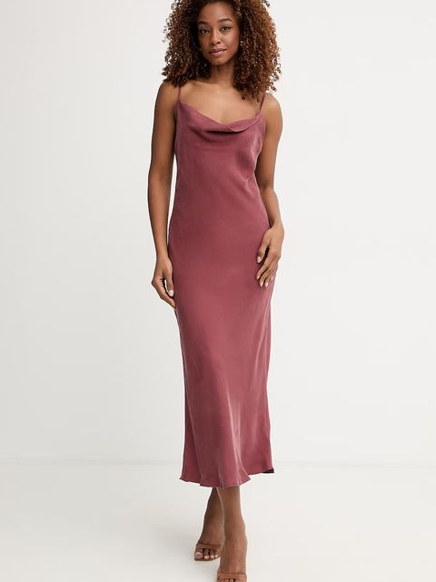 Guess sukienka bieliźniana z wiskozą AKILINA - zdjęcie produktu nr 2