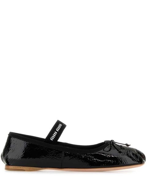 Miu Miu logo-strap ballet flats - Black - zdjęcie produktu nr 1