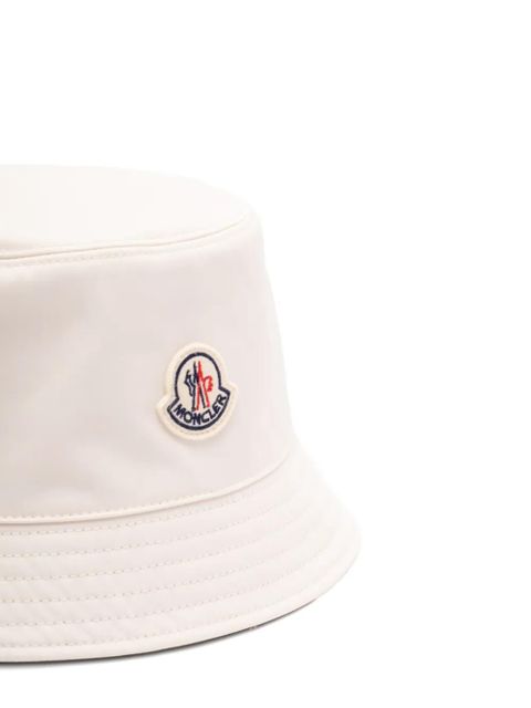 Moncler logo-patch bucket hat - Neutrals
