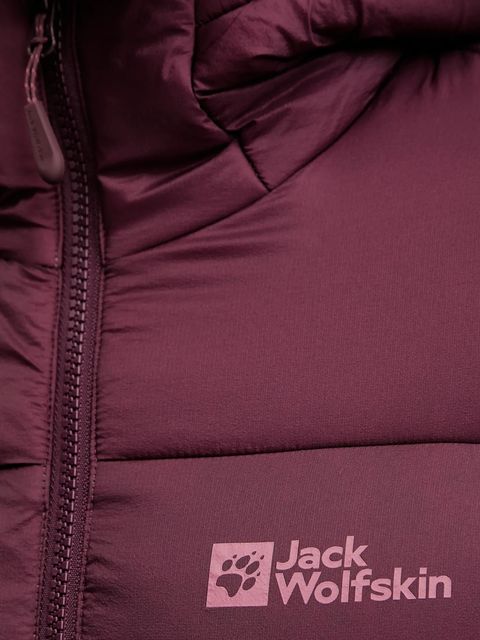 Jack Wolfskin kurtka sportowa puchowa Nebelhorn kolor fioletowy A61829