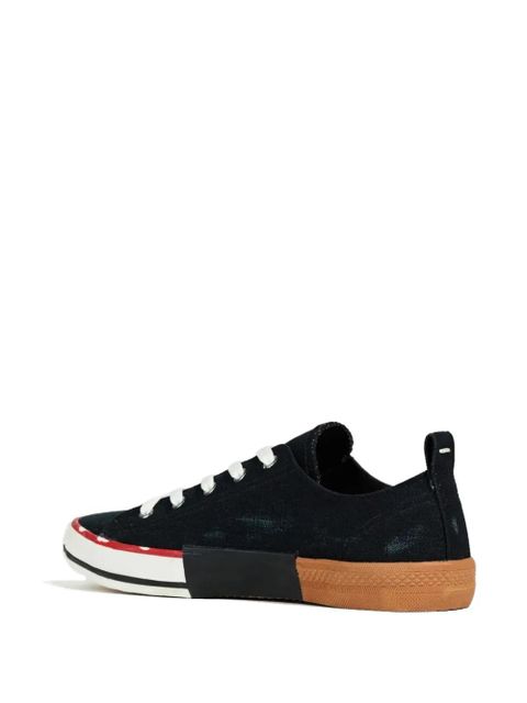 Maison Margiela logo-print sneakers - Black