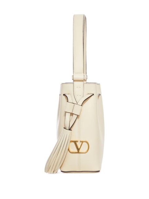 Valentino Garavani V-logo tassel leather bucket bag - Neutrals - zdjęcie produktu nr 2