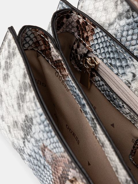 Guess torebka QUEENSLAND kolor niebieski HWKG96 55200