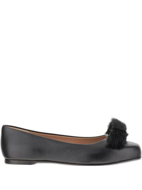Ferragamo Vara leather fur-pompom ballerina shoes - Black - zdjęcie produktu nr 1