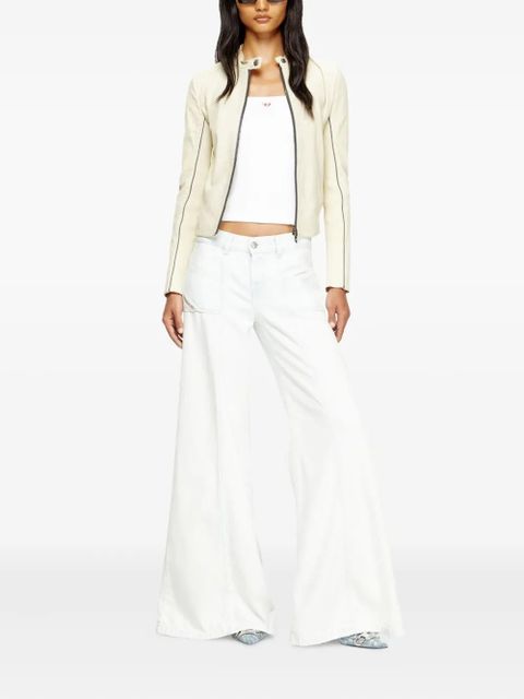 Diesel D-akii 09m08 flared jeans - White