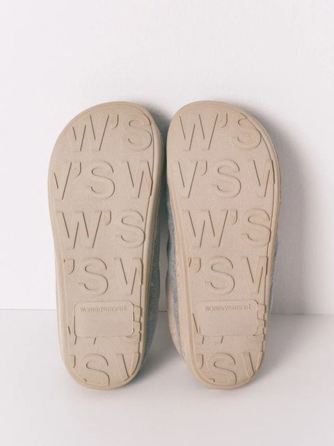 women'secret kapcie MULTILICENSE URBAN kolor szary 4992525 - zdjęcie produktu nr 2