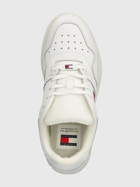 Tommy Jeans sneakersy TJW RETRO BASKET FLATFORM ESS kolor biały EN0EN02506