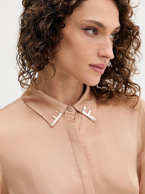 Fracomina koszula damska kolor beżowy regular z kołnierzykiem klasycznym FS25WT6010W65101