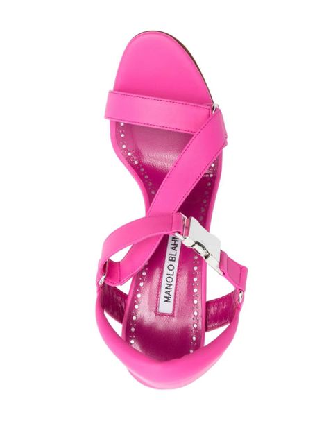 Manolo Blahnik military-buckle 95mm leather sandals - Pink